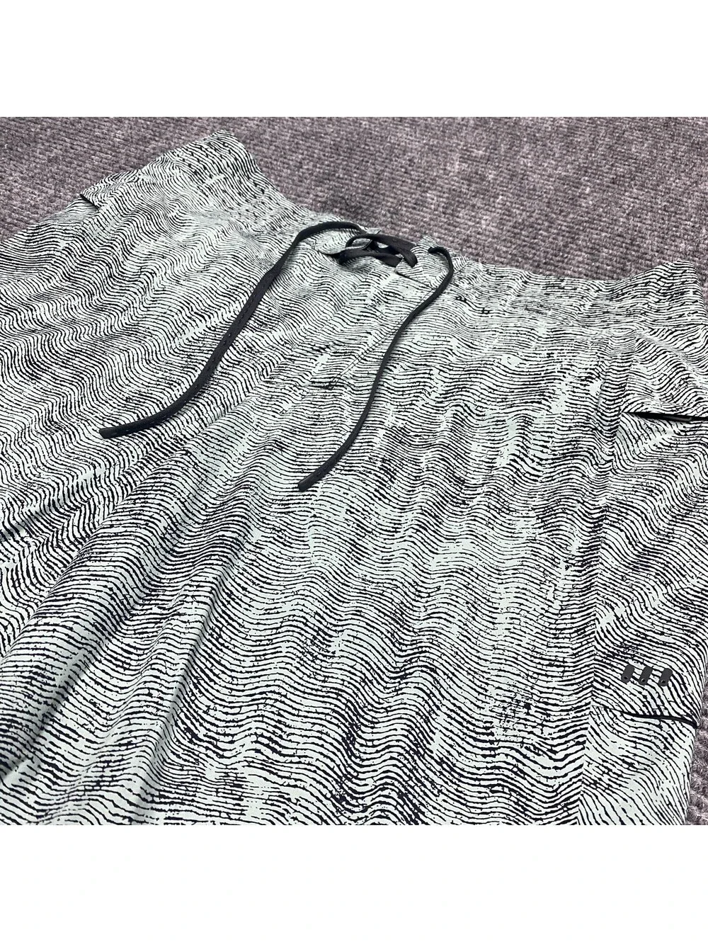 Lululemon Current State Board Shorts Mono Wave Silver Blue Graphite Gray Mens 33